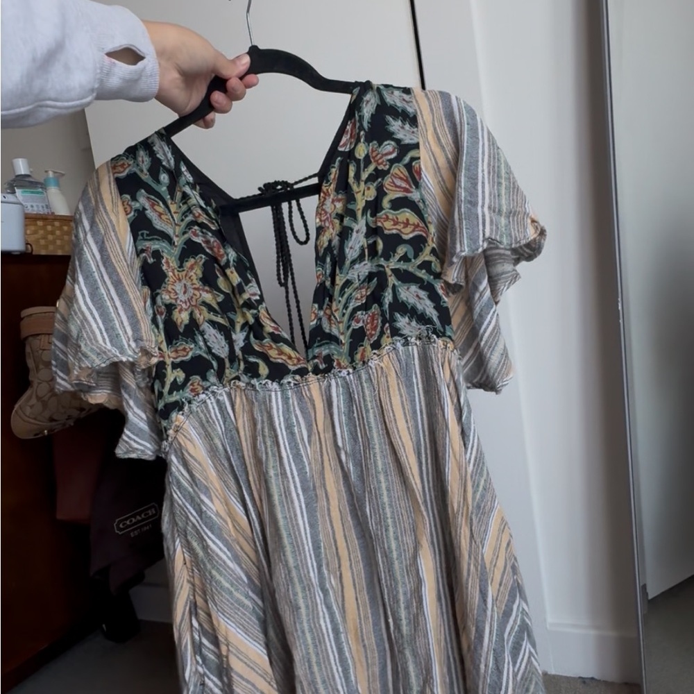 Free People Under The Sun Flutter Sleeve Open Back Boho Tunic Top Mini Dress